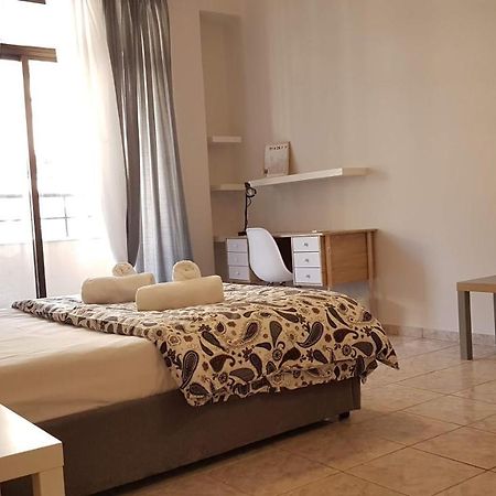 Palette Apartment Champagne - Athens Center, 6 Bd, 3 Bath Luaran gambar