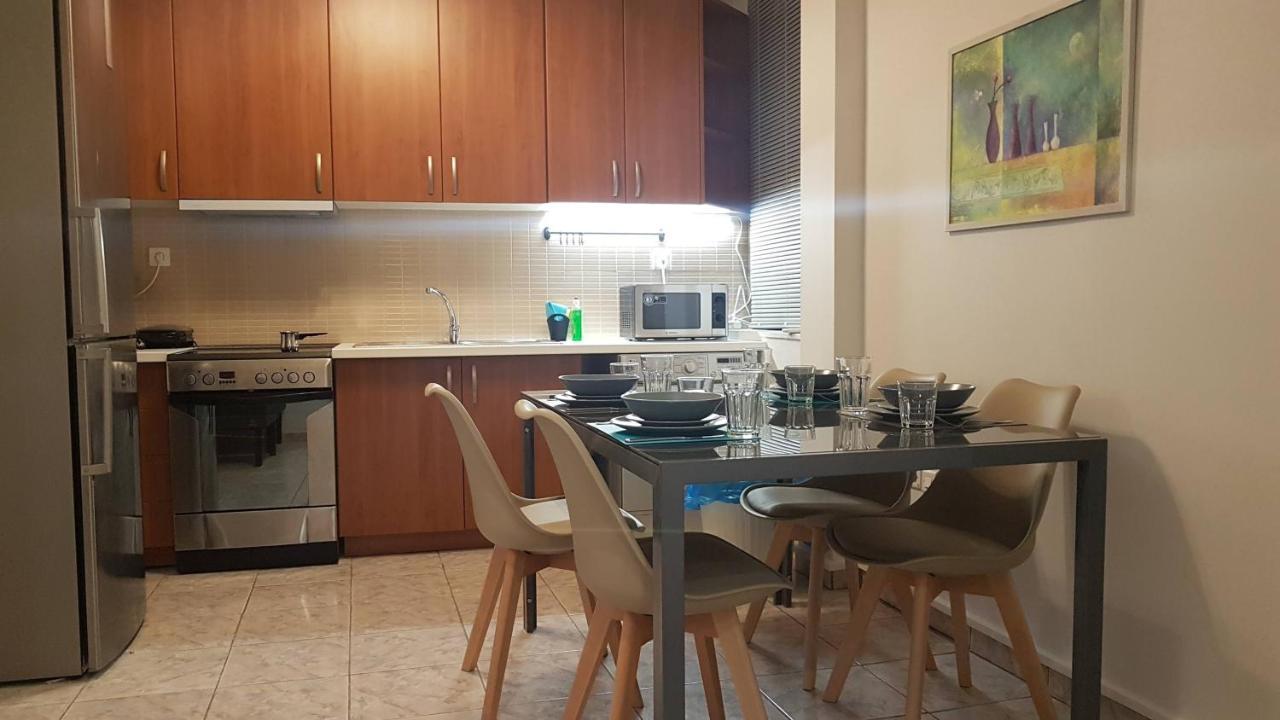 Palette Apartment Champagne - Athens Center, 6 Bd, 3 Bath Luaran gambar