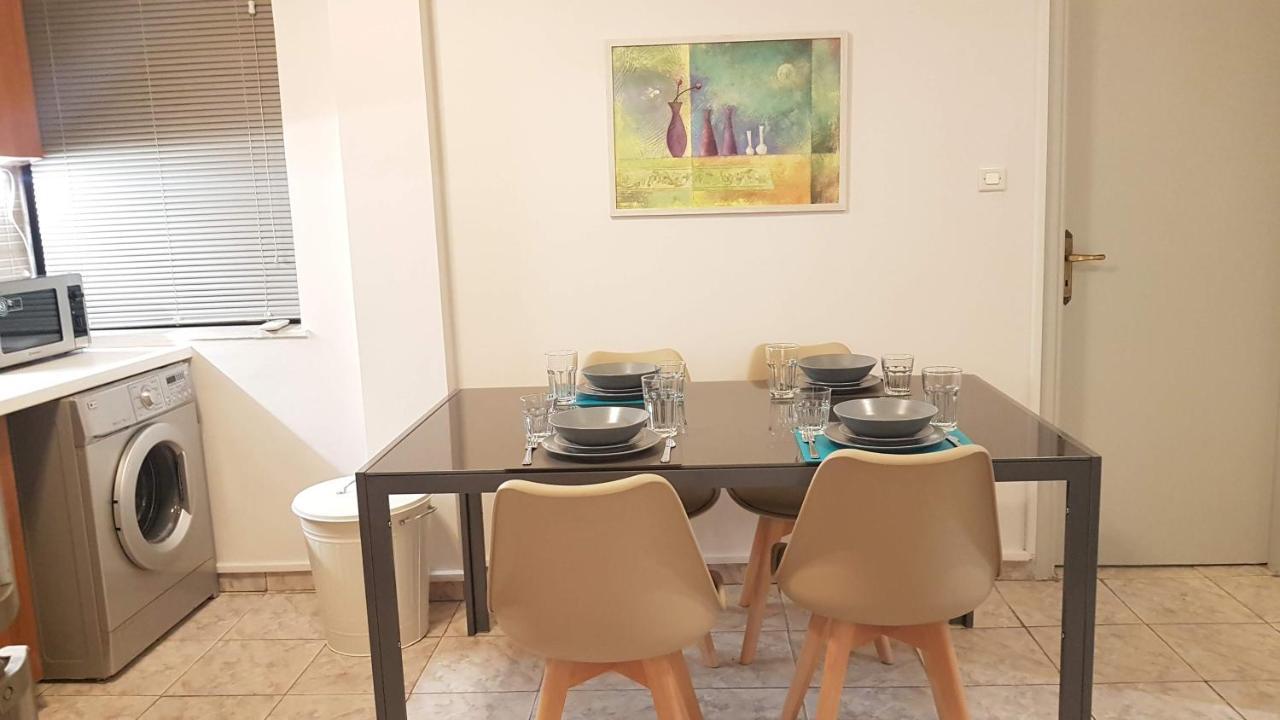 Palette Apartment Champagne - Athens Center, 6 Bd, 3 Bath Luaran gambar