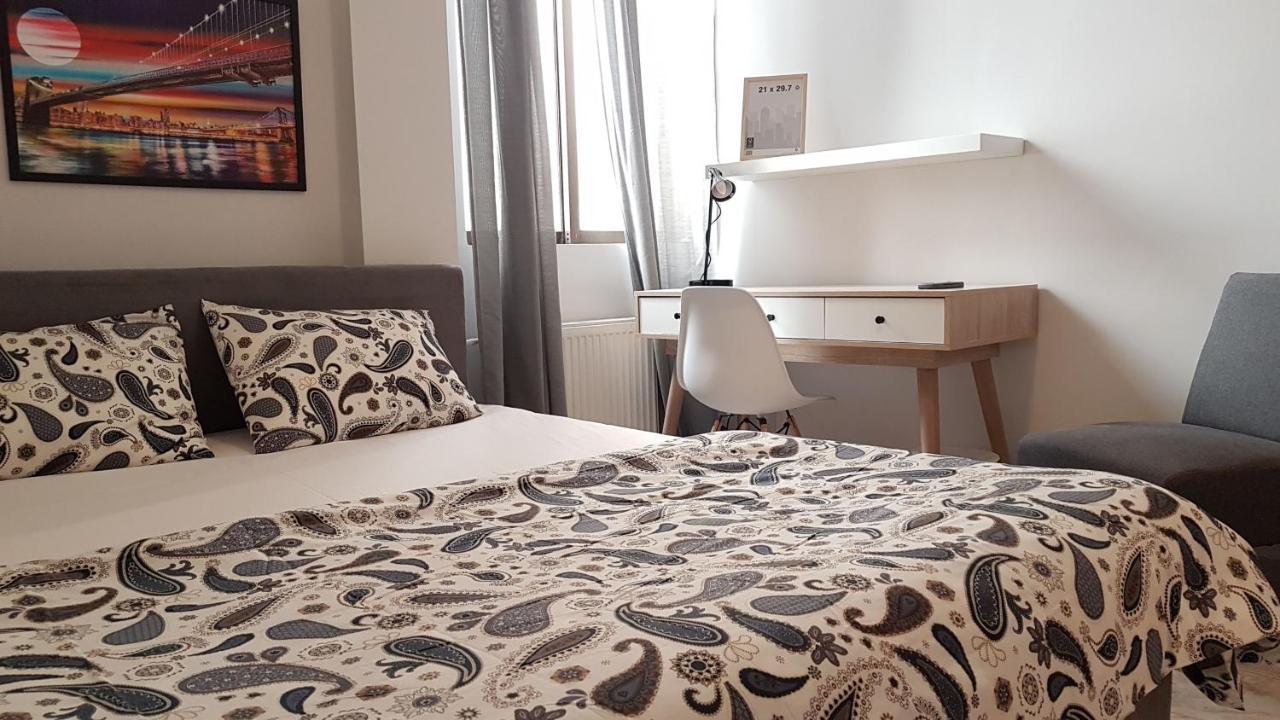 Palette Apartment Champagne - Athens Center, 6 Bd, 3 Bath Luaran gambar