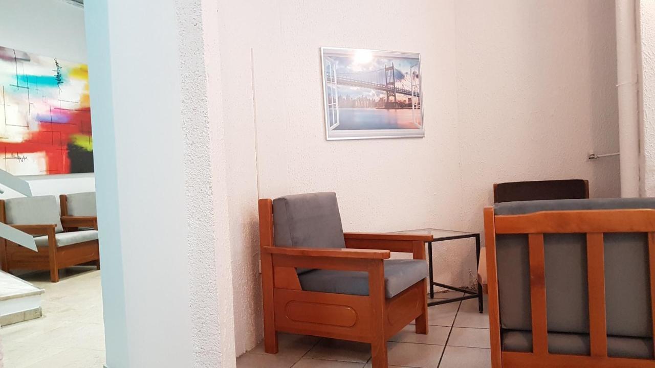 Palette Apartment Champagne - Athens Center, 6 Bd, 3 Bath Luaran gambar
