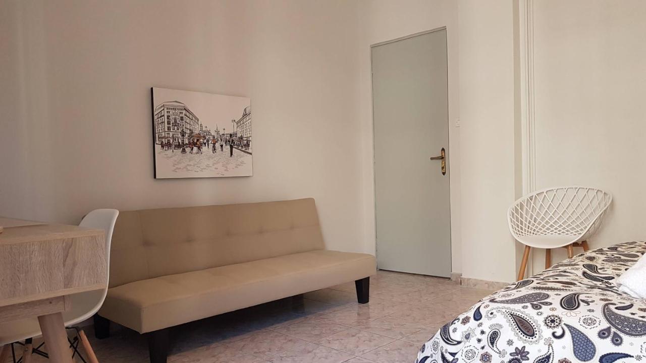 Palette Apartment Champagne - Athens Center, 6 Bd, 3 Bath Luaran gambar
