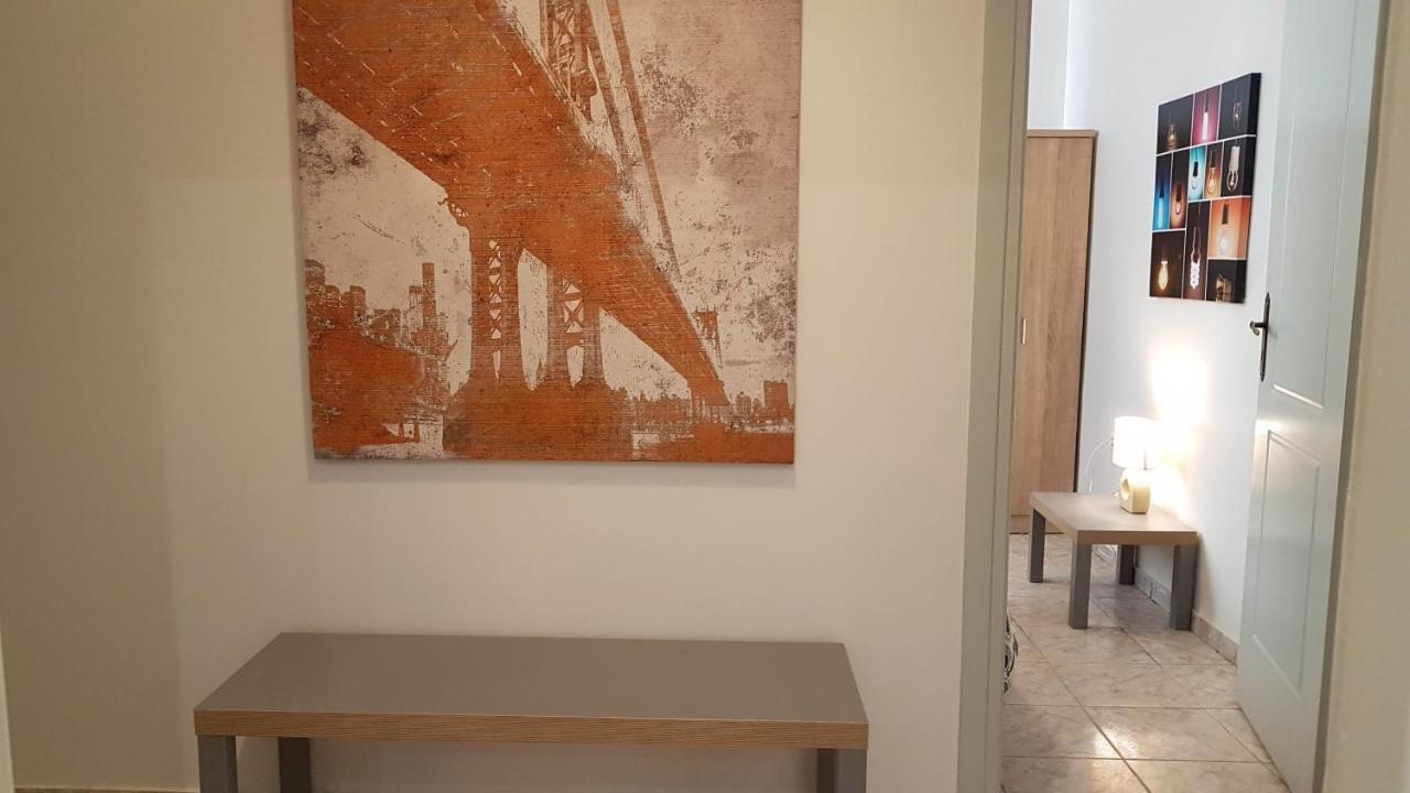 Palette Apartment Champagne - Athens Center, 6 Bd, 3 Bath Luaran gambar